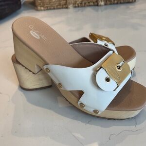 Dr Scholl’s White Leather Platform Sandals